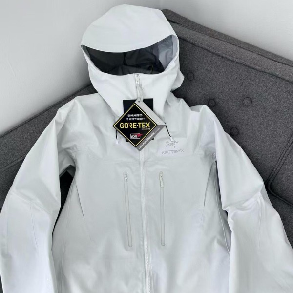 Arcteryx 아크테릭스 Alpha SV7 Pro