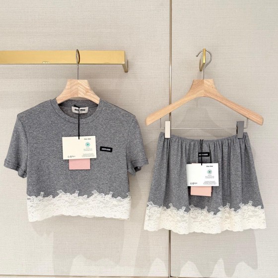 MiuMiu 미우미우 반팔티(세트)