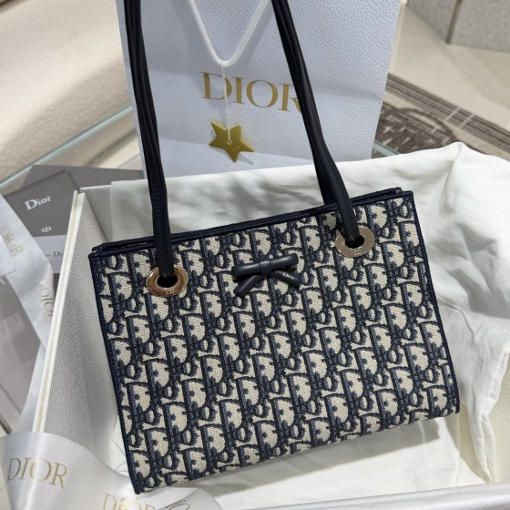 Dior 디올 Bow Tote(Small)