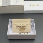 Dior 디올 Lady Freesia