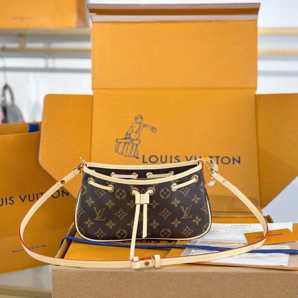 LV 루이비통 NANO FRIVOLE