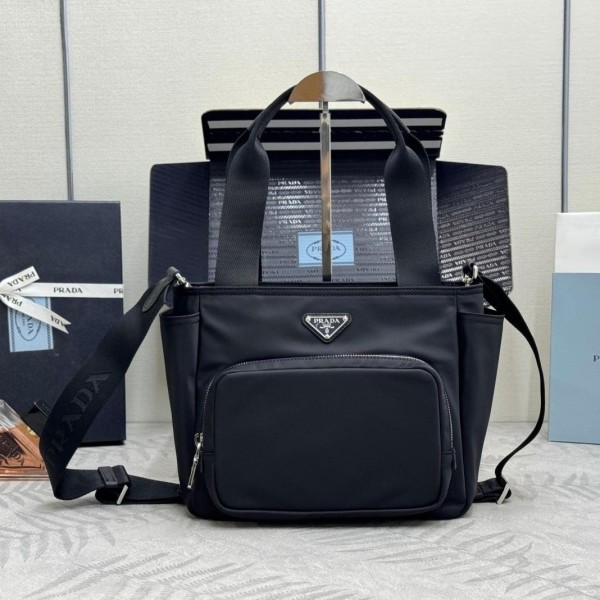 Prada 프라다 Re-Nylon 마미백(Small)
