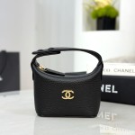 26s Chanel 샤넬 Coco Beach