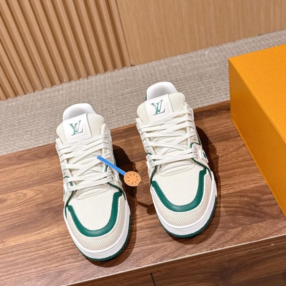 LV 루이비통 Trainer