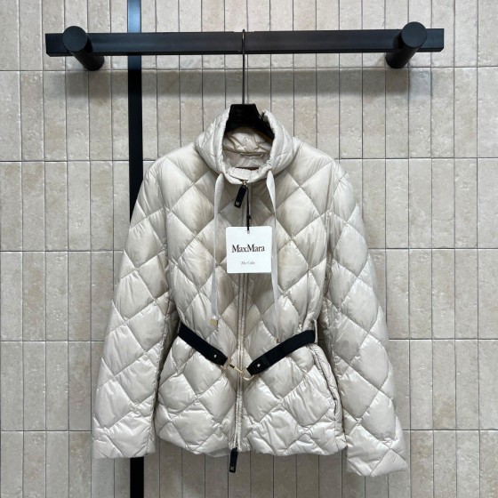 Maxmara 막스마라 패딩(화이트 구스)