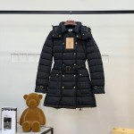 Burberry 버버리 롱패딩(화이트 구스)