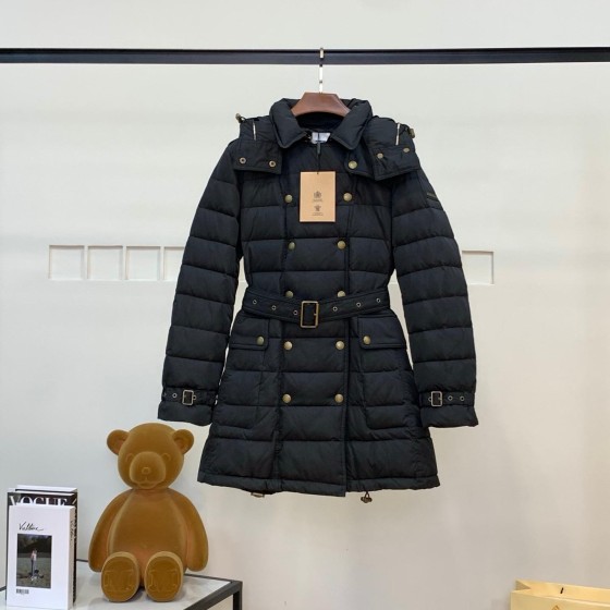 Burberry 버버리 롱패딩(화이트 구스)