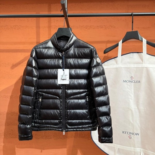 Moncler 몽클레르 패딩 (95덕다운)