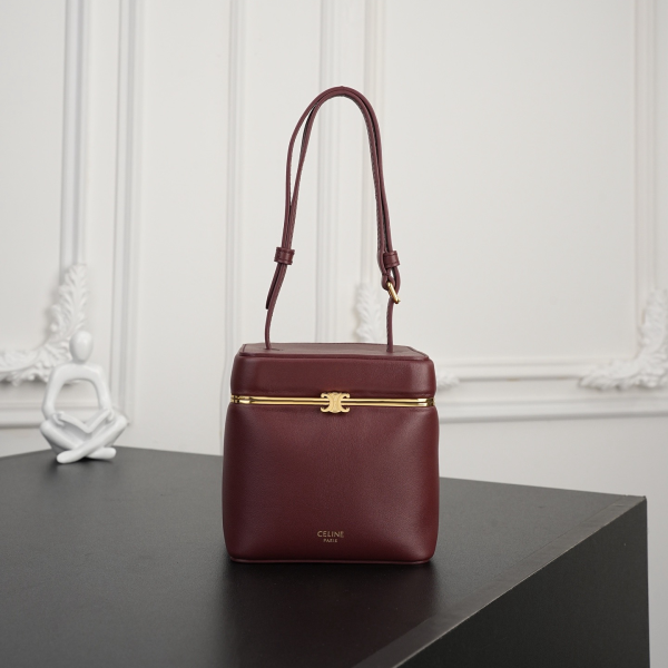 Celine 셀린느 TRIOMPHE FRAME