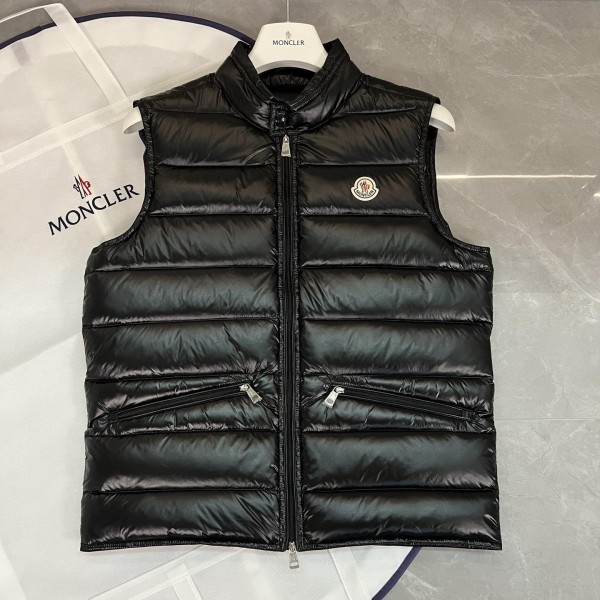 Moncler 몽클레르 8286패딩조끼