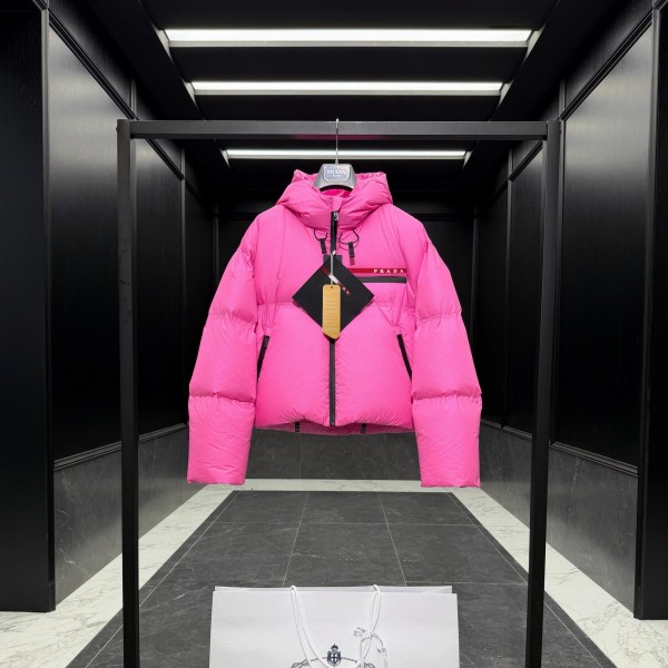 Prada 프라다 linea rossa(95구스)