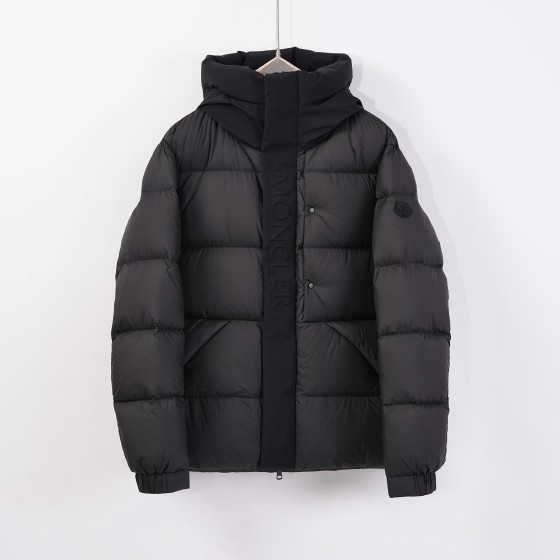 Moncler 몽클레르 Madeira
