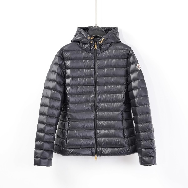 Moncler 몽클레르  Igelhood(95구스)