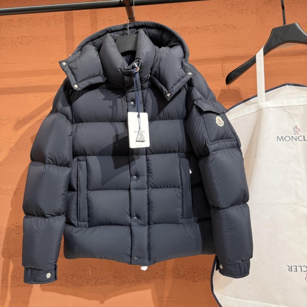 Moncler 몽클레르 Vezer (95덕다운)